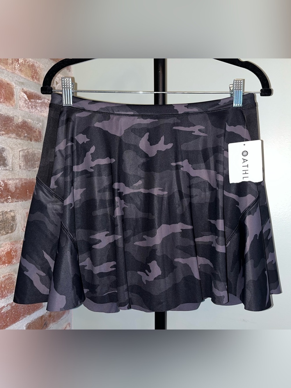 Athleta Match Point Camo Printed Skort NWT | size small